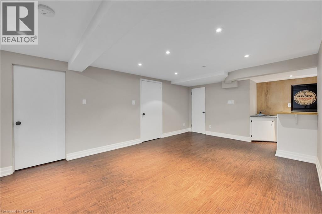 655 Gayne Boulevard, Burlington, Ontario  L7T 3V8 - Photo 36 - 40761165