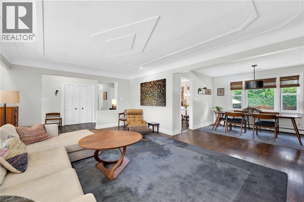 655 Gayne Boulevard, Burlington, Ontario  L7T 3V8 - Photo 4 - 40761165