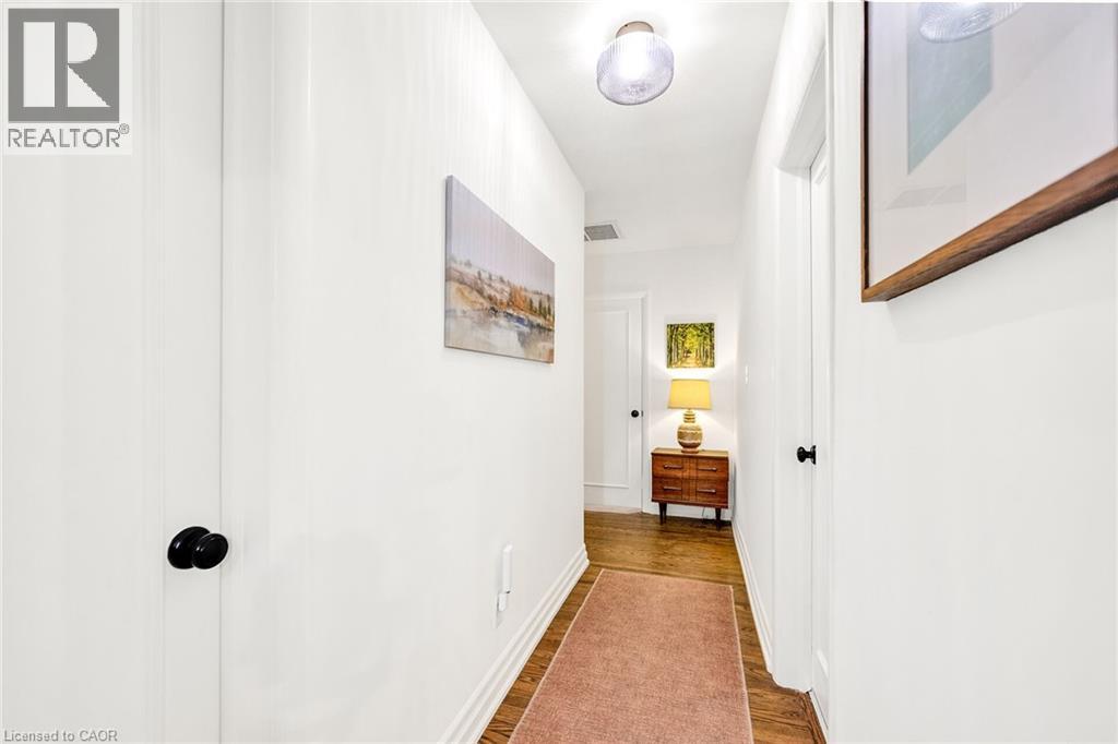 655 Gayne Boulevard, Burlington, Ontario  L7T 3V8 - Photo 17 - 40761165