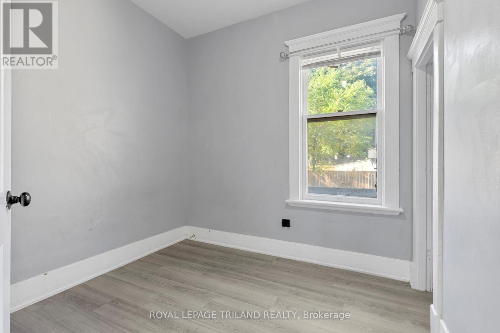 633 Hamilton Road, London East, Ontario  N5Z 1T1 - Photo 11 - X12557626