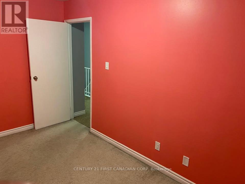 42 - 70 Fiddlers Green Road, London North, Ontario  N6H 4R4 - Photo 11 - X12557644