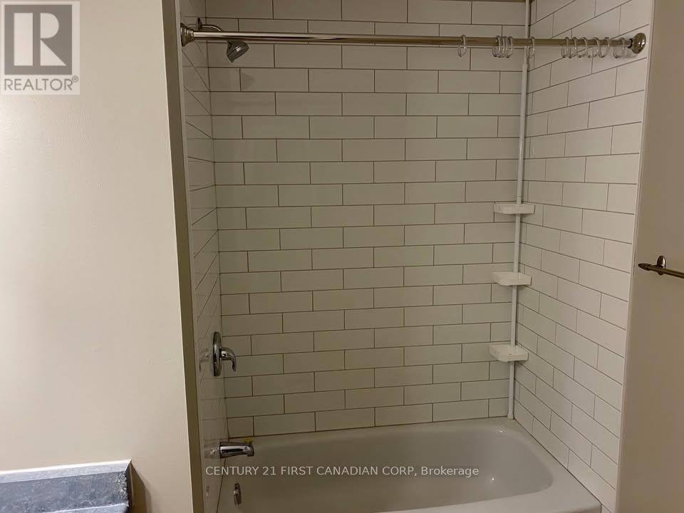 42 - 70 Fiddlers Green Road, London North, Ontario  N6H 4R4 - Photo 13 - X12557644