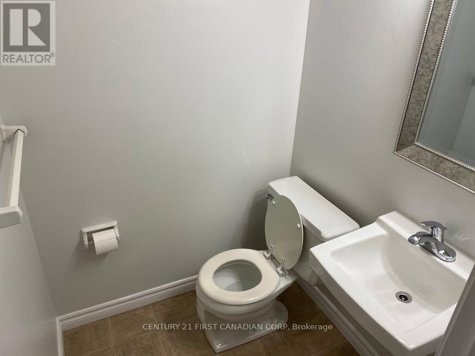 42 - 70 Fiddlers Green Road, London North, Ontario  N6H 4R4 - Photo 17 - X12557644