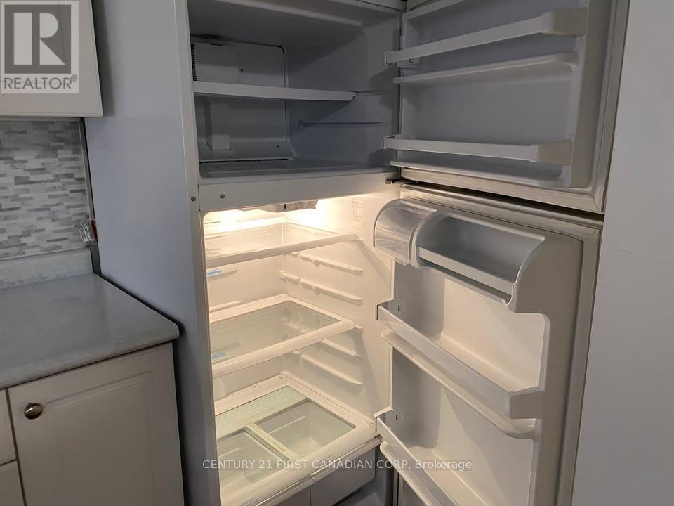 42 - 70 Fiddlers Green Road, London North, Ontario  N6H 4R4 - Photo 7 - X12557644