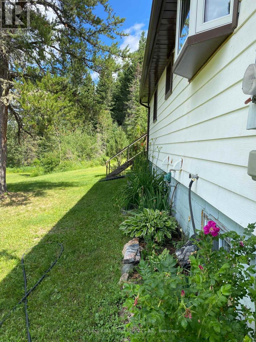 128 Pipeline Road, Thunder Bay, Ontario  P0T 2Y0 - Photo 3 - X12557580