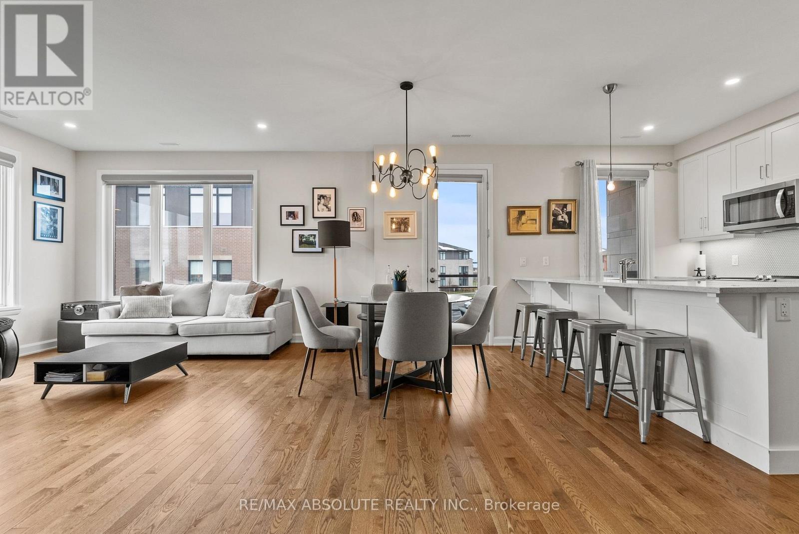 205 - 180 Boundstone Way, Ottawa, Ontario  K2T 0M9 - Photo 7 - X12557648