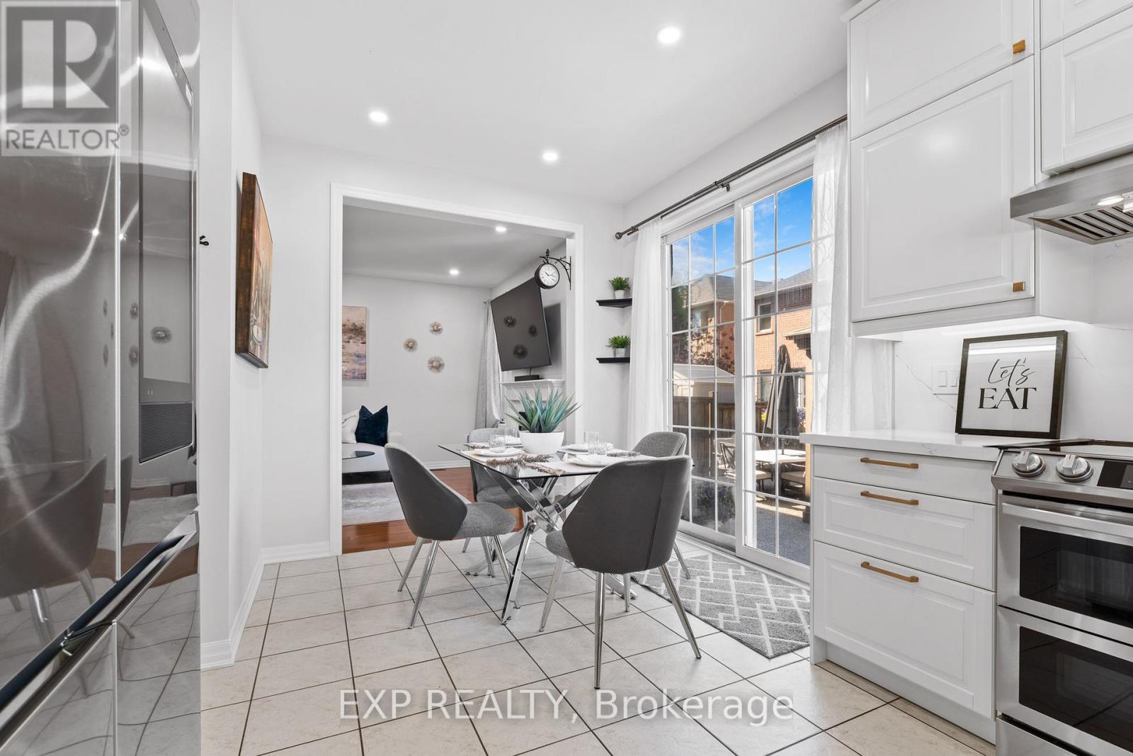 563 Fifty Road, Hamilton, Ontario  L8E 5T5 - Photo 12 - X12557624