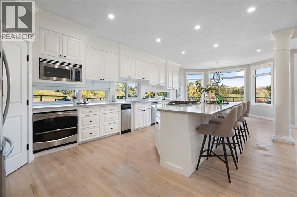 101 Nagway Court, Rural Rocky View County, Alberta  T3R 1A1 - Photo 6 - A2254240