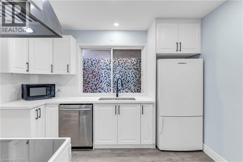 392 S Victoria Street S, Kitchener, Ontario N2M 3A5 - Photo 18 - 40788929