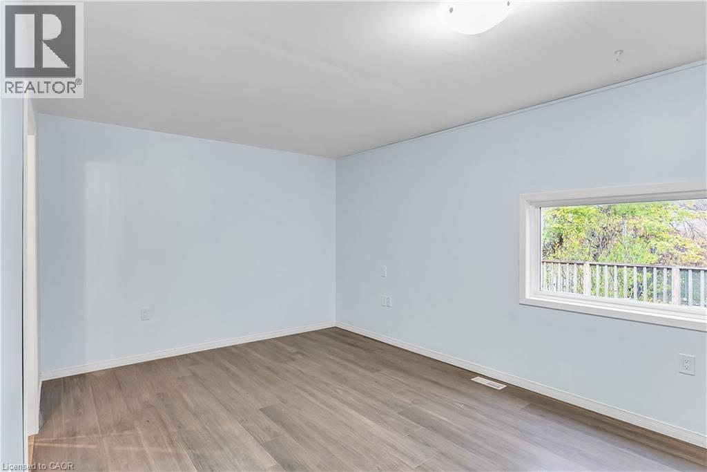 392 S Victoria Street S, Kitchener, Ontario N2M 3A5 - Photo 25 - 40788929