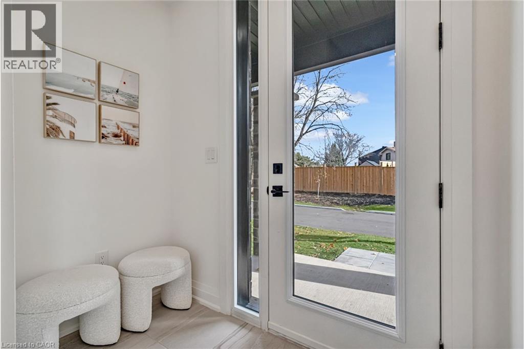 3394 Carter Common, Burlington, Ontario  L7M 3R9 - Photo 4 - 40773872