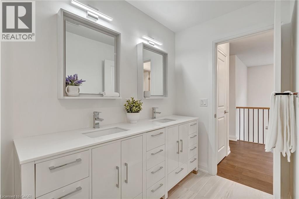 3394 Carter Common, Burlington, Ontario  L7M 3R9 - Photo 27 - 40773872