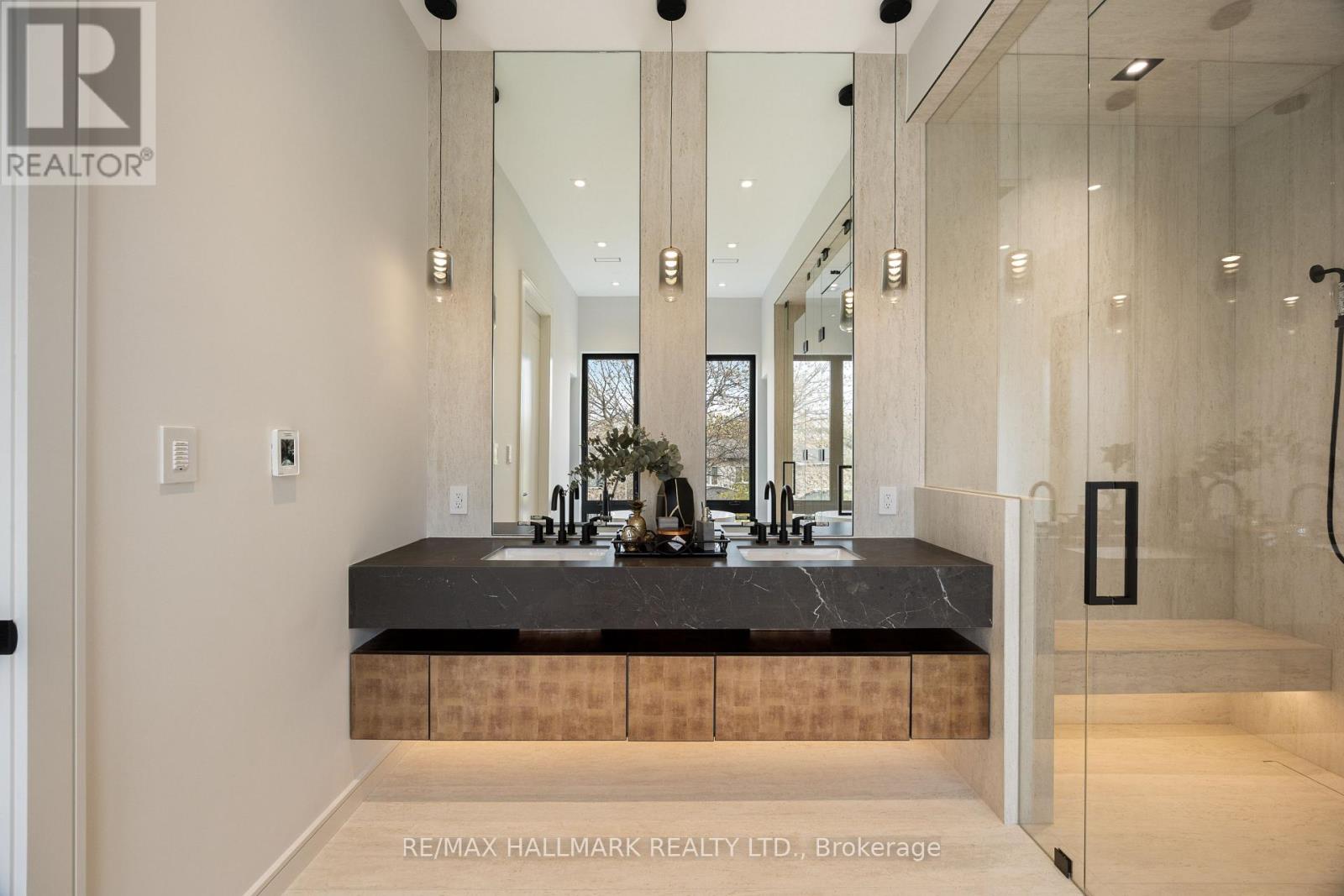 652 Bedford Park Avenue, Toronto, Ontario  M5M 1K4 - Photo 26 - C12557628