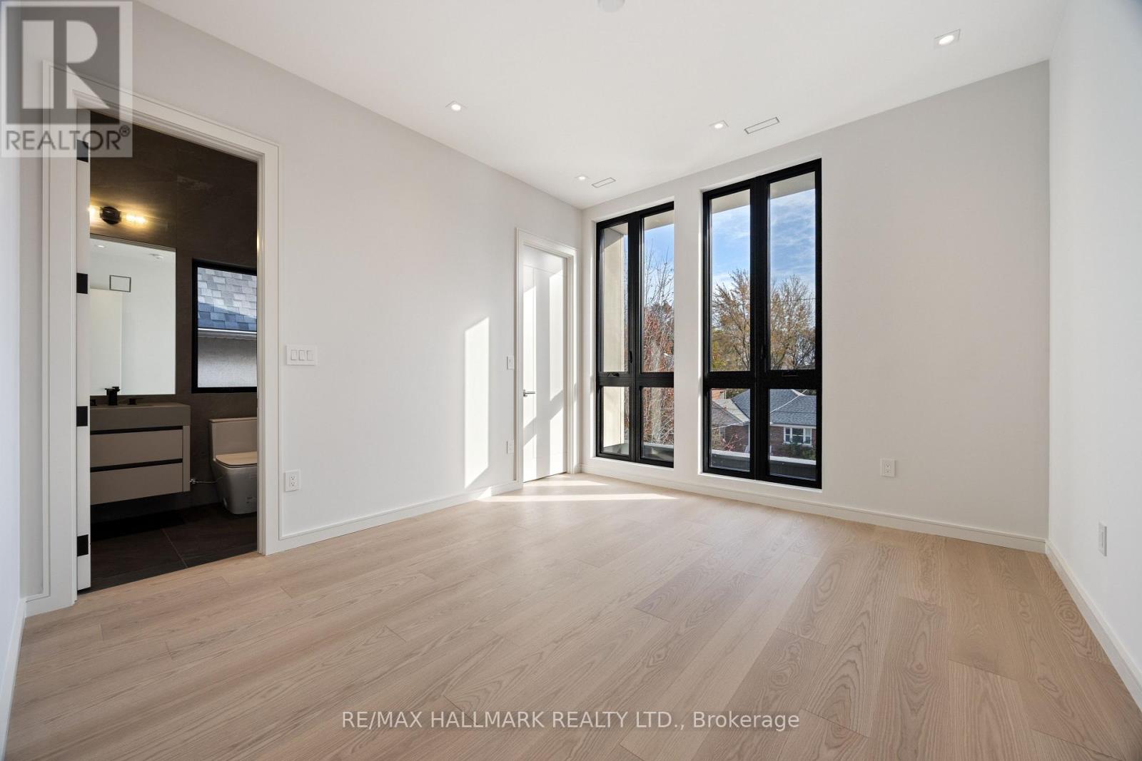 652 Bedford Park Avenue, Toronto, Ontario  M5M 1K4 - Photo 32 - C12557628