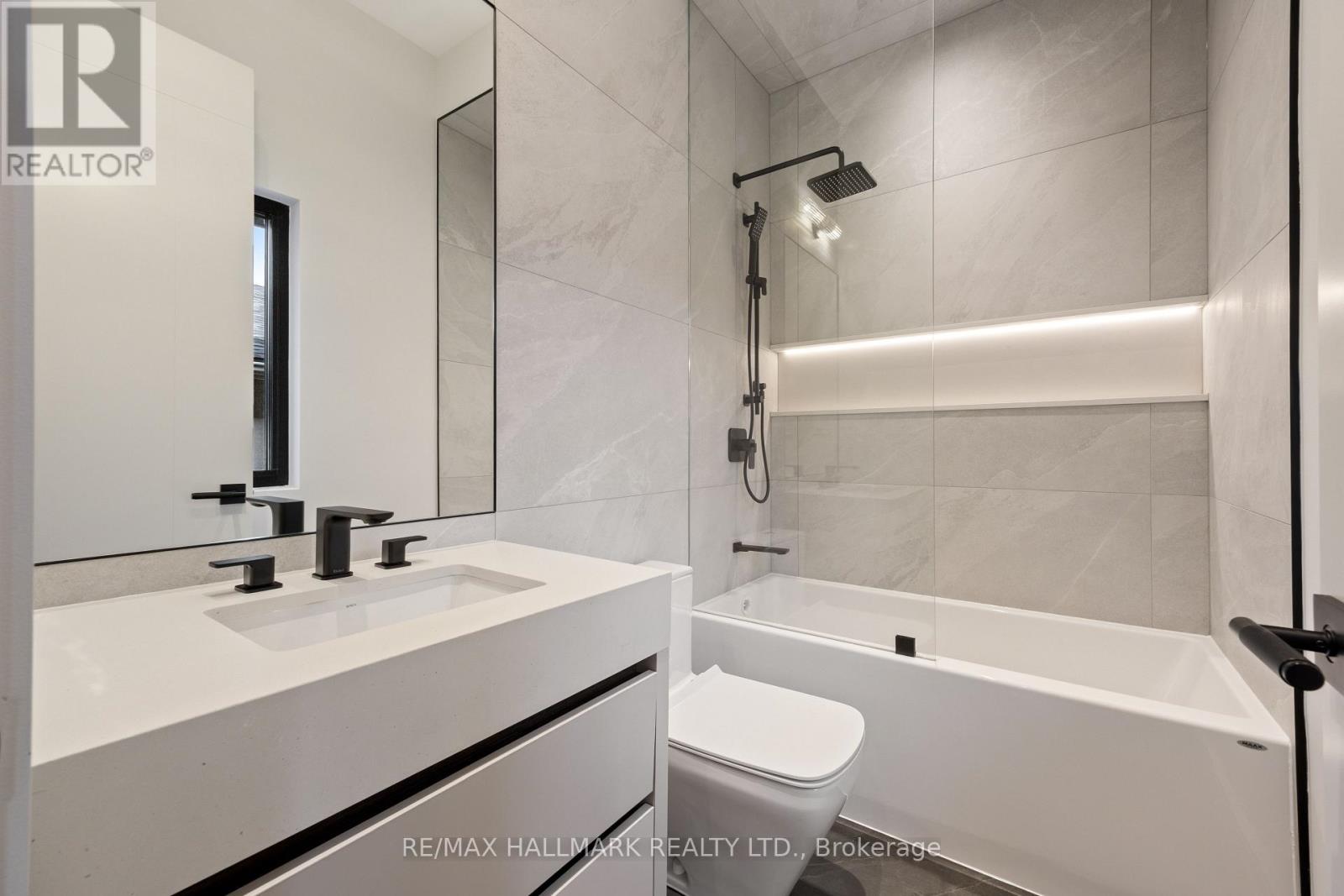 652 Bedford Park Avenue, Toronto, Ontario  M5M 1K4 - Photo 33 - C12557628