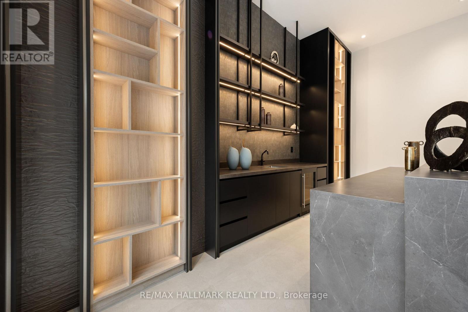 652 Bedford Park Avenue, Toronto, Ontario  M5M 1K4 - Photo 41 - C12557628