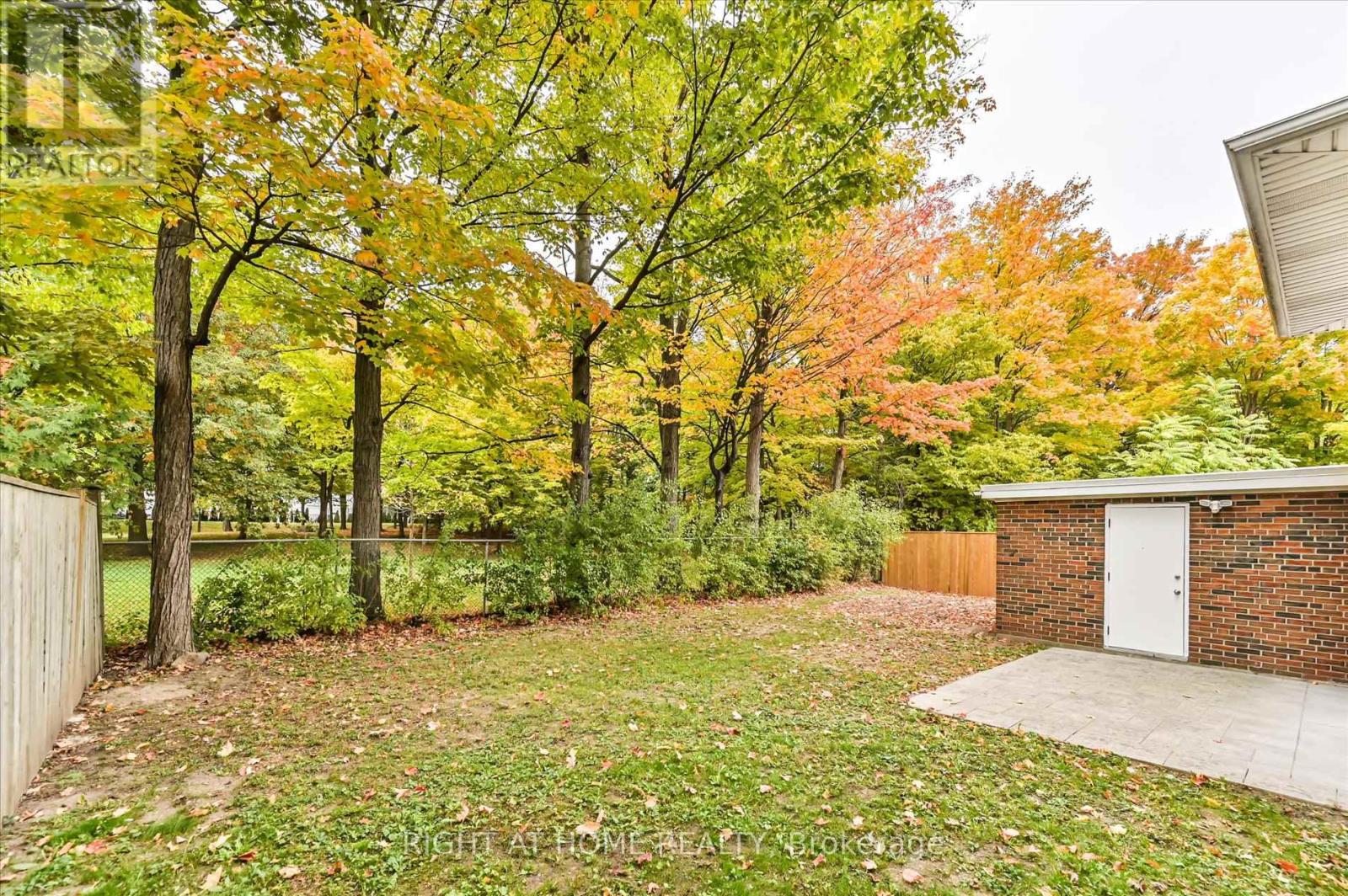 173 Wishing Well Drive, Toronto, Ontario  M1T 1K3 - Photo 18 - E12557616