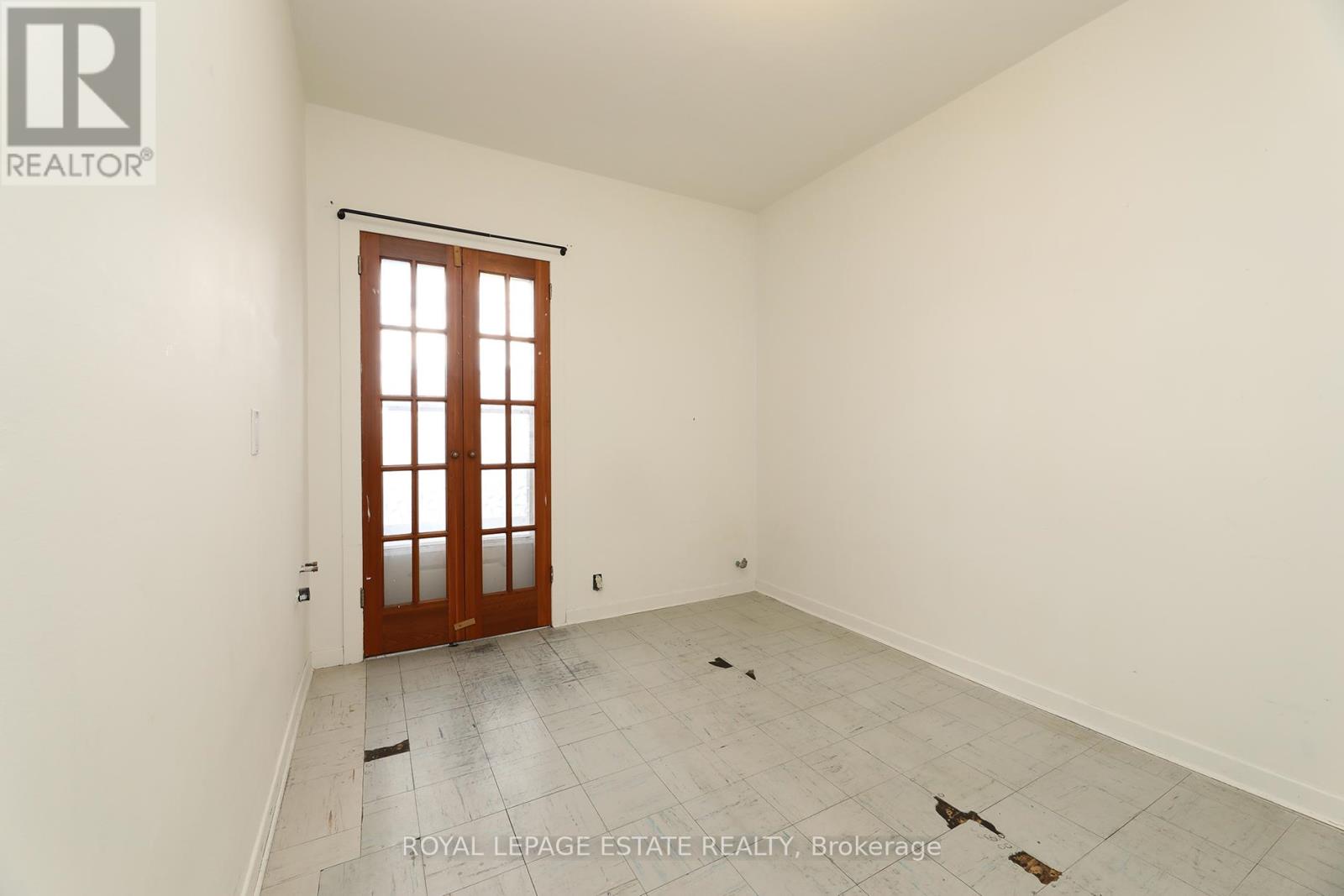 22 Galt Avenue, Toronto, Ontario  M4M 2Z1 - Photo 25 - E12557630