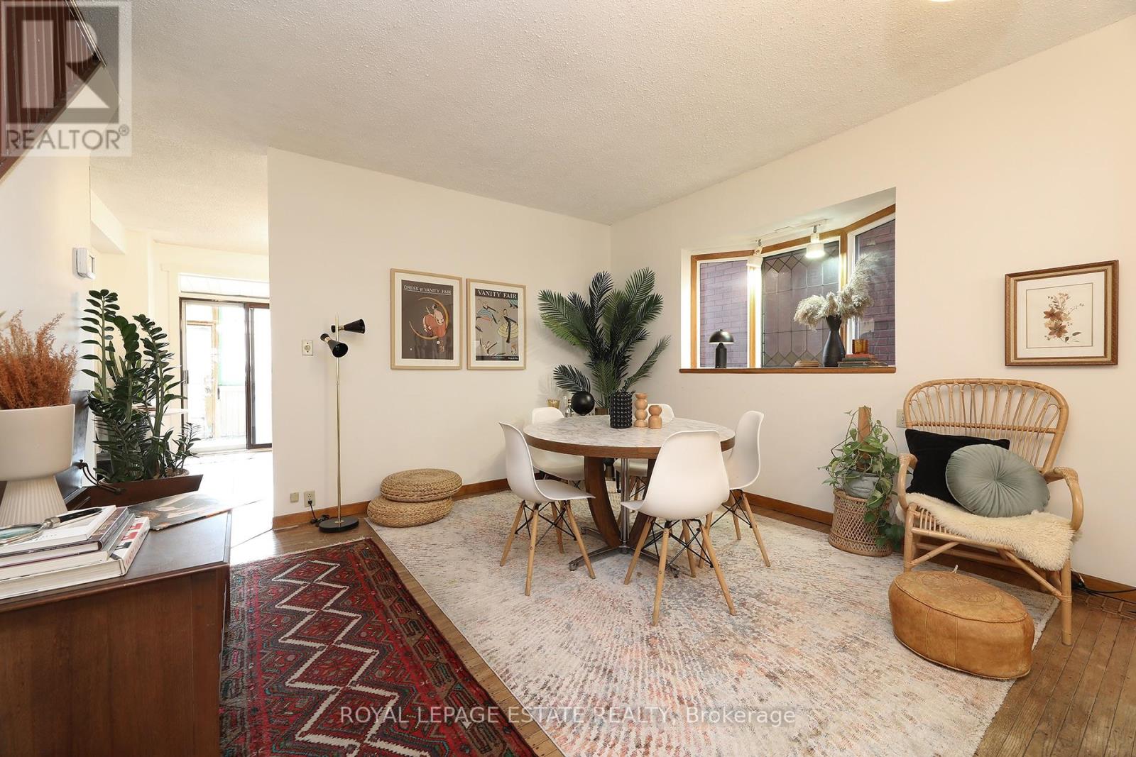 22 Galt Avenue, Toronto, Ontario  M4M 2Z1 - Photo 7 - E12557630