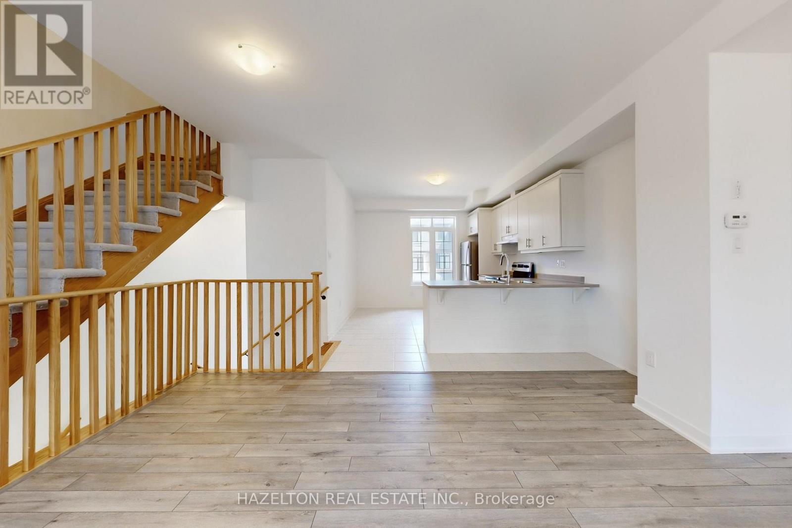 26 CALLOWAY WAY, Whitby, Ontario