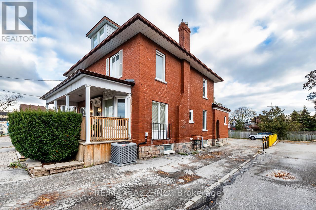 231 King Street E, Oshawa, Ontario  L1H 1C5 - Photo 28 - E12554136