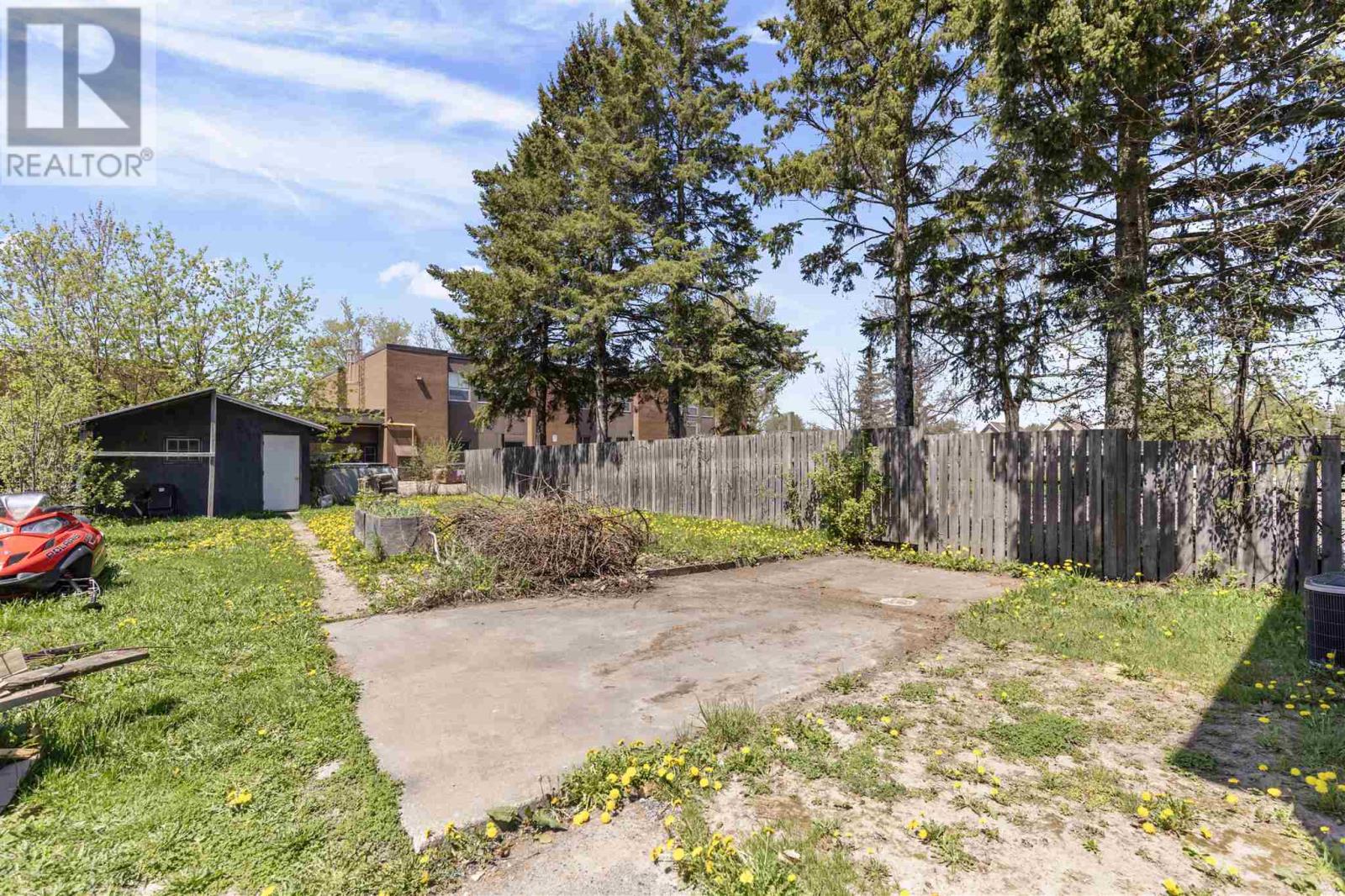 439 Parliament St, Sault Ste. Marie, Ontario  P6C 3M4 - Photo 25 - SM252627