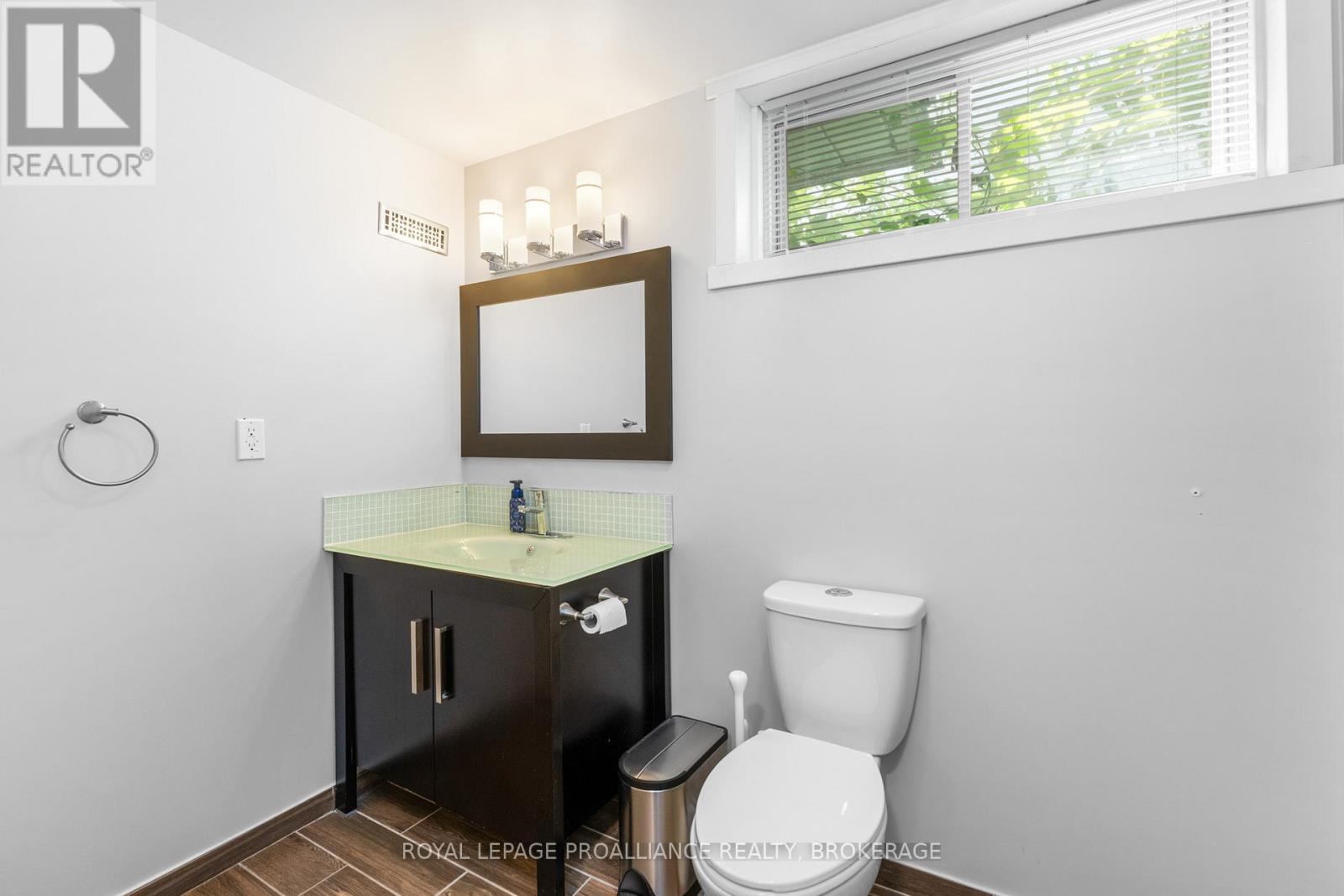 343 Sunrise Crescent, Kingston, Ontario  K7M 8A5 - Photo 36 - X12557668