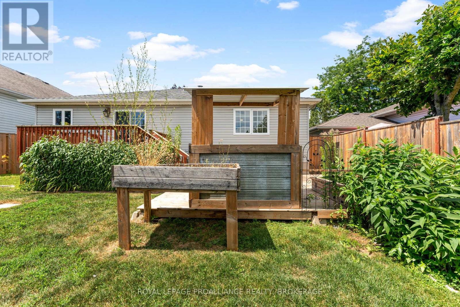 343 Sunrise Crescent, Kingston, Ontario  K7M 8A5 - Photo 49 - X12557668