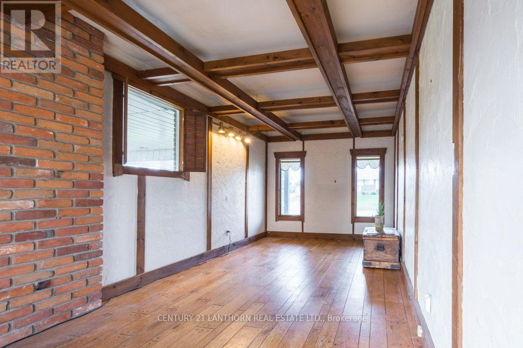 44 Burns Avenue, Quinte West, Ontario  K8R 1G2 - Photo 12 - X12557670