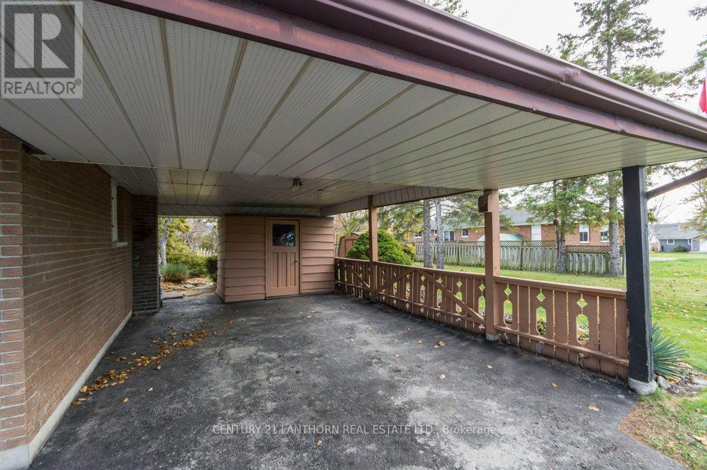 44 Burns Avenue, Quinte West, Ontario  K8R 1G2 - Photo 5 - X12557670