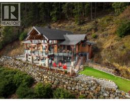 800 TAYLOR ROAD, Bowen Island, British Columbia