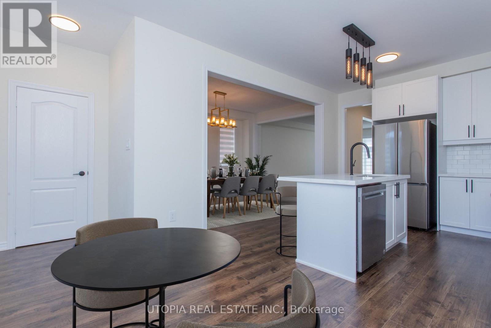 5409 Tenth Line W, Mississauga, Ontario  L5M 0V7 - Photo 6 - W12557622