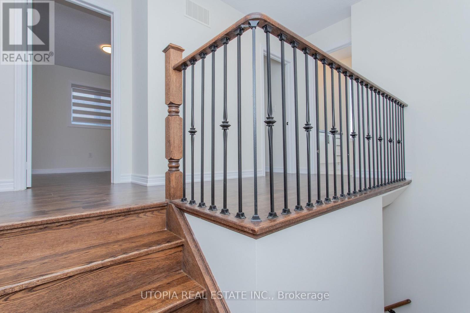 5409 Tenth Line W, Mississauga, Ontario  L5M 0V7 - Photo 8 - W12557622