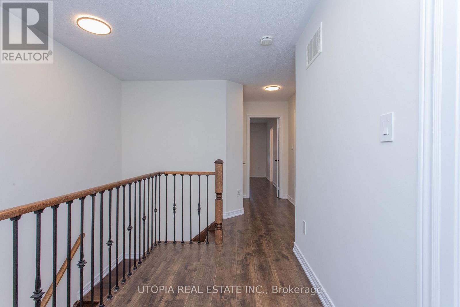 5409 Tenth Line W, Mississauga, Ontario  L5M 0V7 - Photo 9 - W12557622