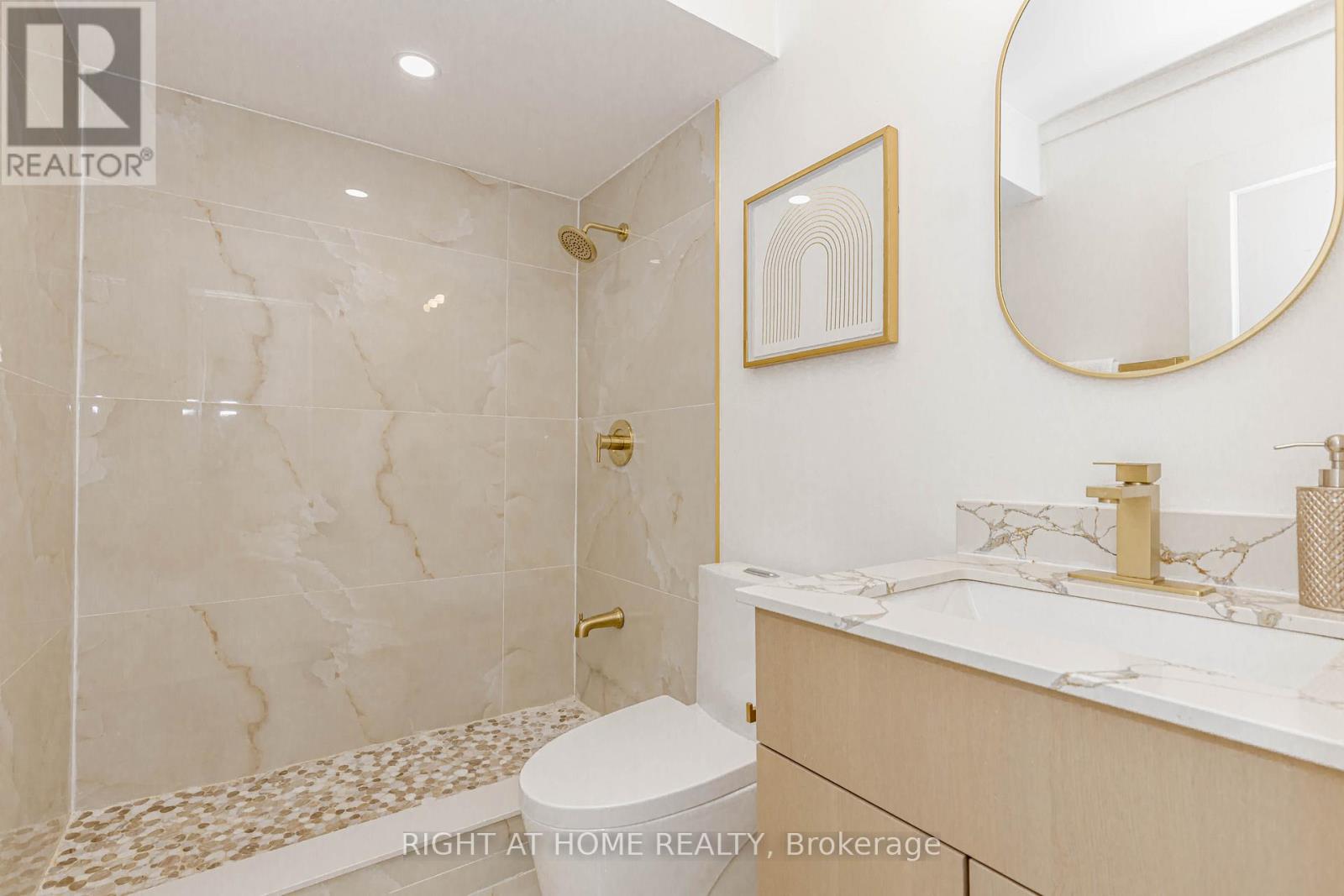 6 Bryant Court, Brampton, Ontario  L6X 2T1 - Photo 45 - W12557642