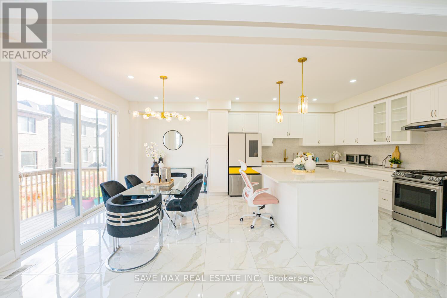 53 Lipscott Drive, Caledon, Ontario  L7C 4K1 - Photo 12 - W12557646