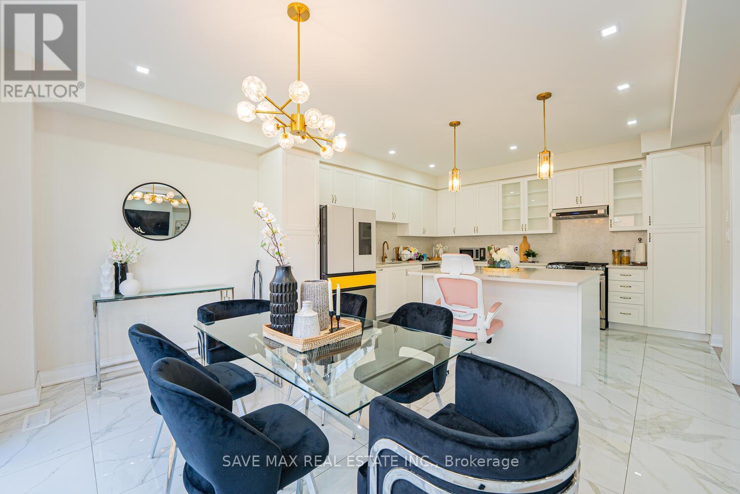 53 Lipscott Drive, Caledon, Ontario  L7C 4K1 - Photo 15 - W12557646