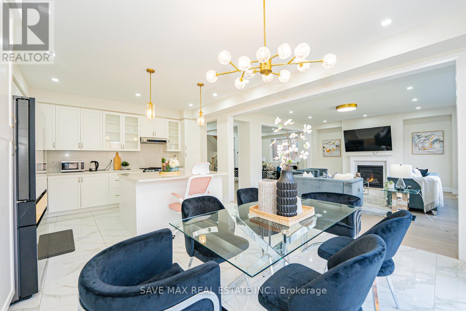 53 Lipscott Drive, Caledon, Ontario  L7C 4K1 - Photo 16 - W12557646