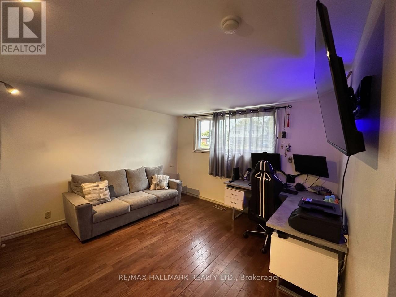 1501 Villa Maria Boulevard N, Windsor, Ontario  N9G 1W3 - Photo 3 - X12447172