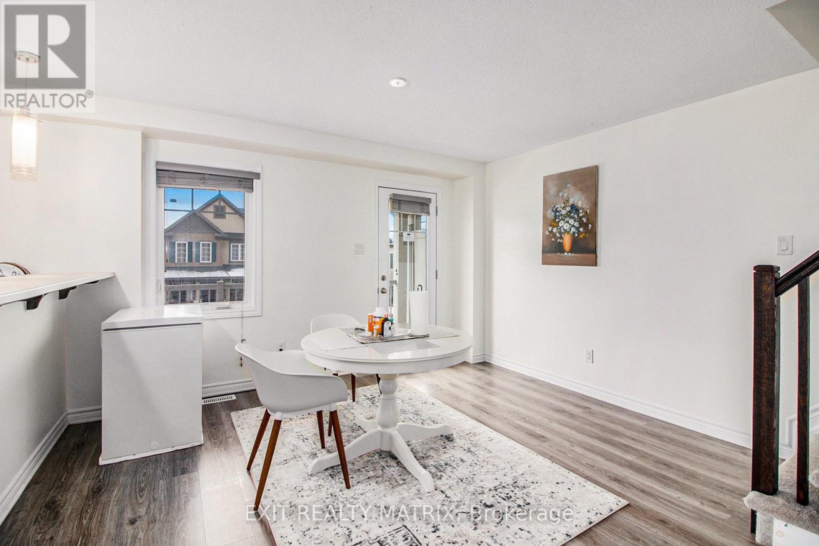 370 Willow Aster Circle, Ottawa, Ontario  K4A 3V1 - Photo 12 - X12557664