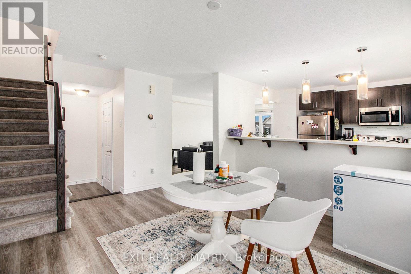 370 Willow Aster Circle, Ottawa, Ontario  K4A 3V1 - Photo 13 - X12557664