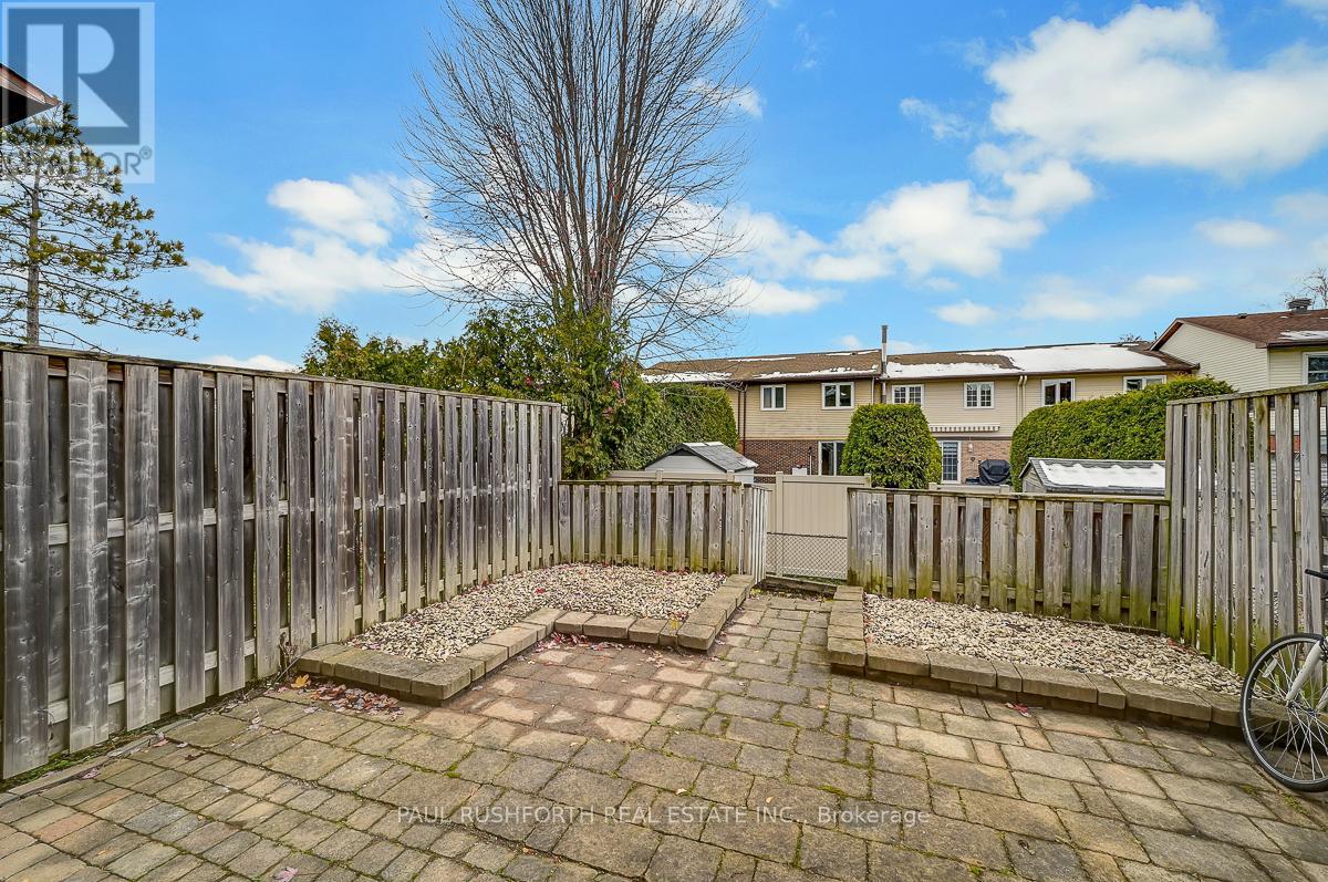 22 - 2570 Southvale Crescent, Ottawa, Ontario  K1B 5B7 - Photo 20 - X12557684