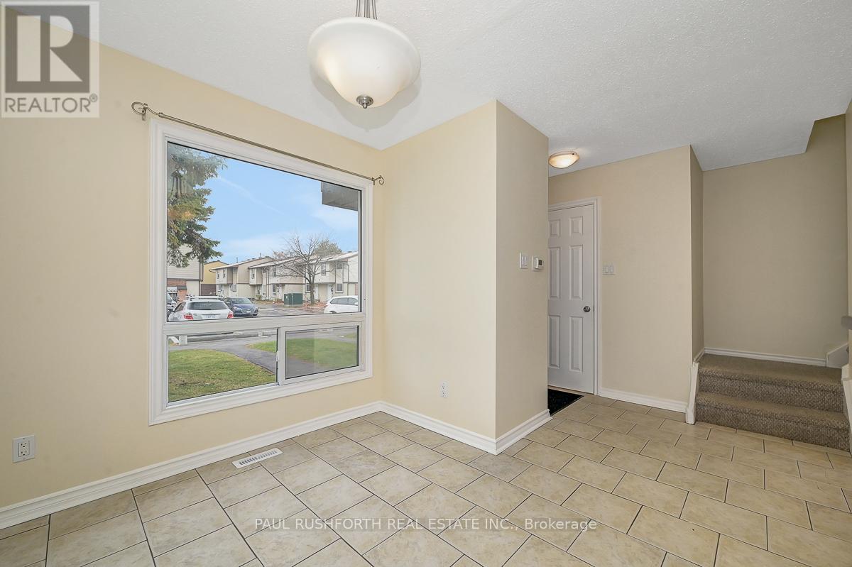 22 - 2570 Southvale Crescent, Ottawa, Ontario  K1B 5B7 - Photo 7 - X12557684