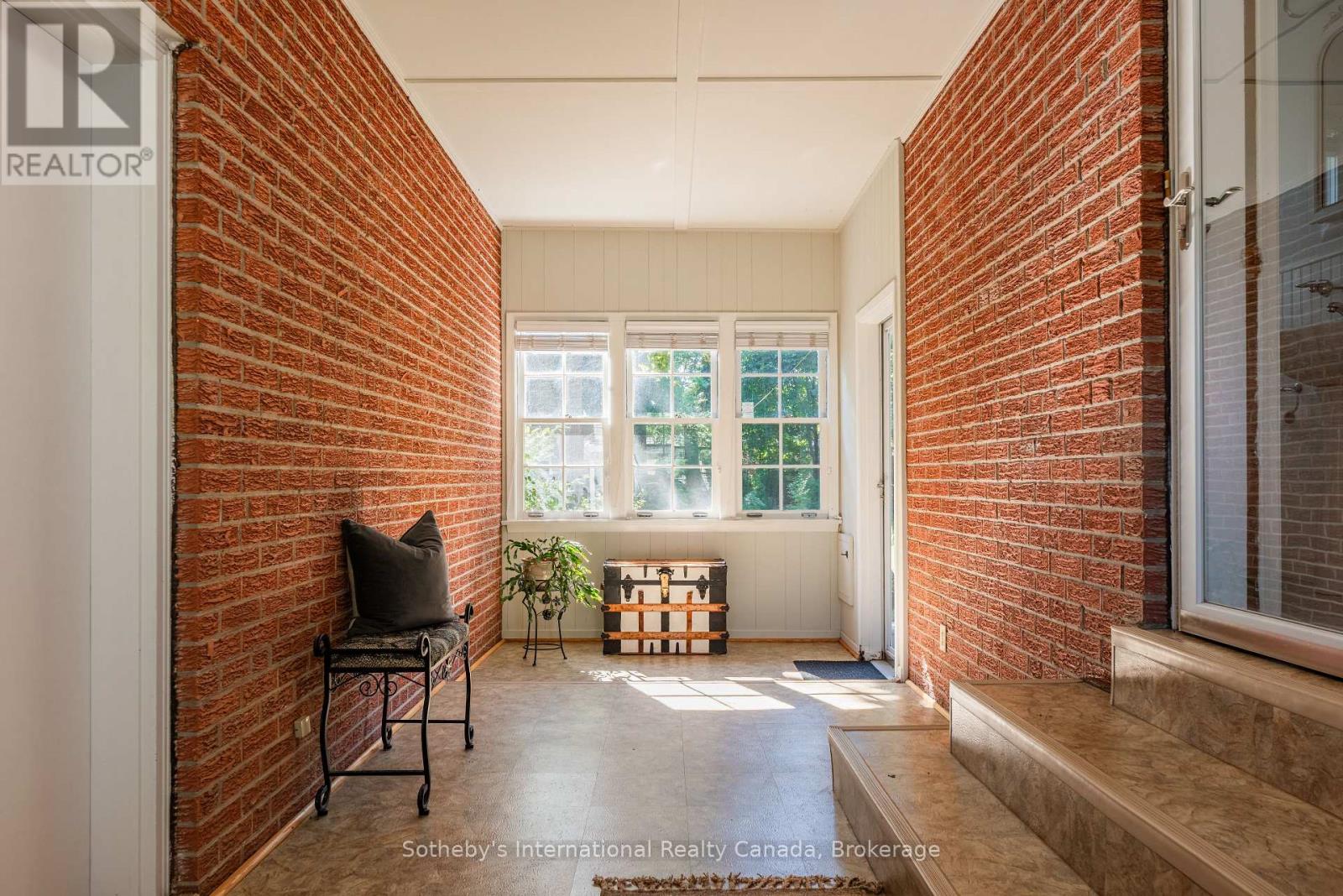 1662 Bramsey Drive, Mississauga, Ontario  L5J 2H6 - Photo 21 - W12557722