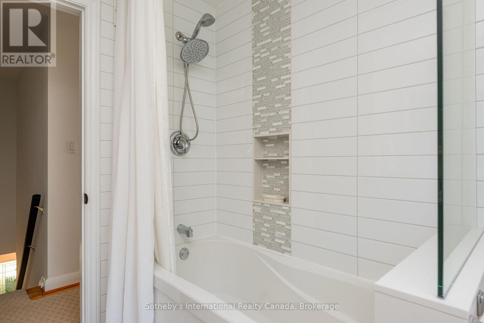 1662 Bramsey Drive, Mississauga, Ontario  L5J 2H6 - Photo 29 - W12557722