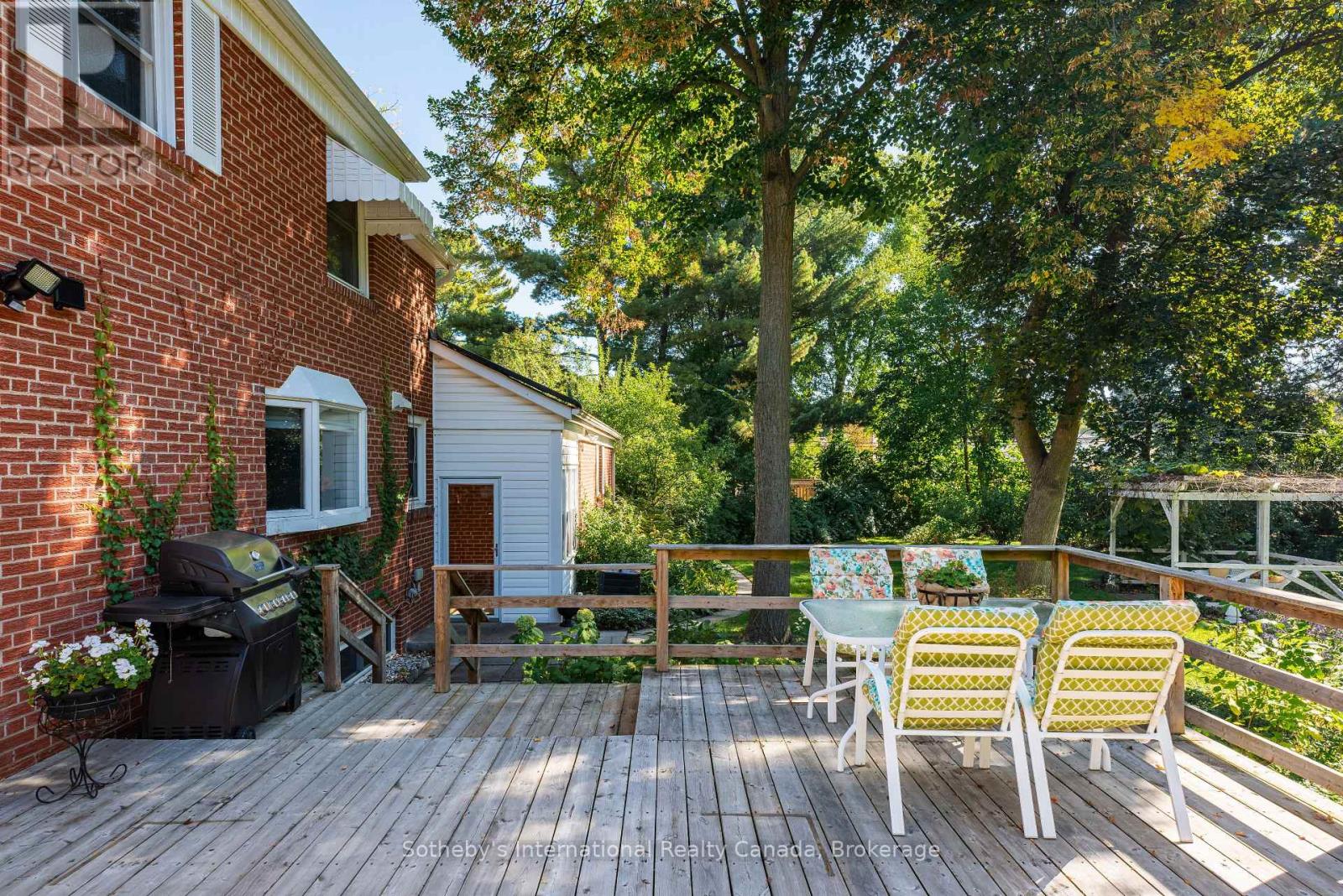 1662 Bramsey Drive, Mississauga, Ontario  L5J 2H6 - Photo 41 - W12557722