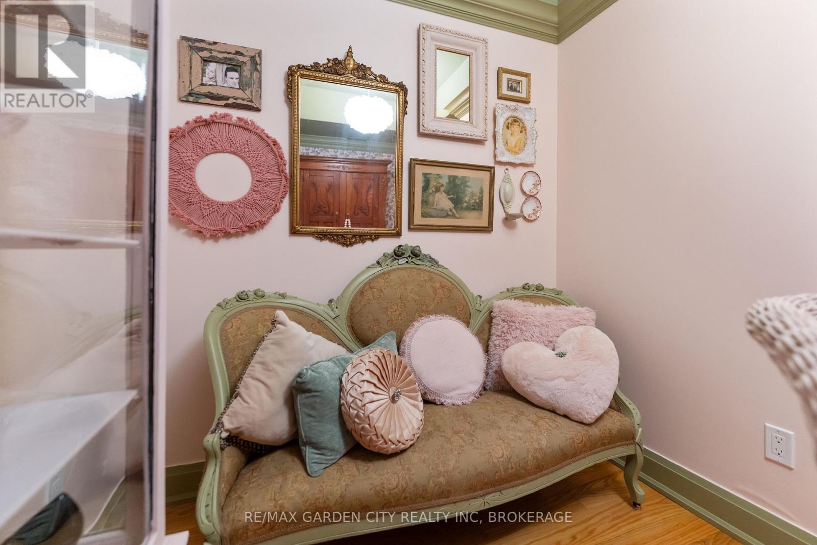 201 - 3710 Main Street, Niagara Falls, Ontario L2G 6B1 - Photo 20 - X12557688