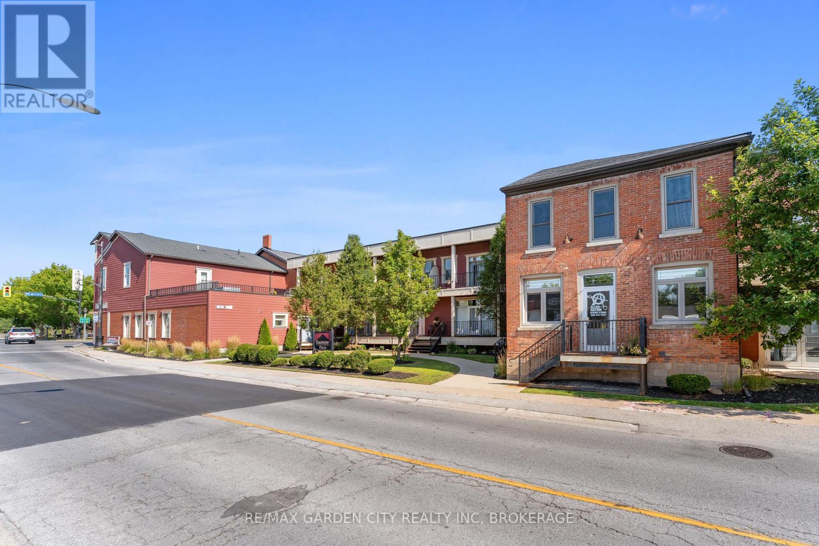 201 - 3710 Main Street, Niagara Falls, Ontario L2G 6B1 - Photo 30 - X12557688