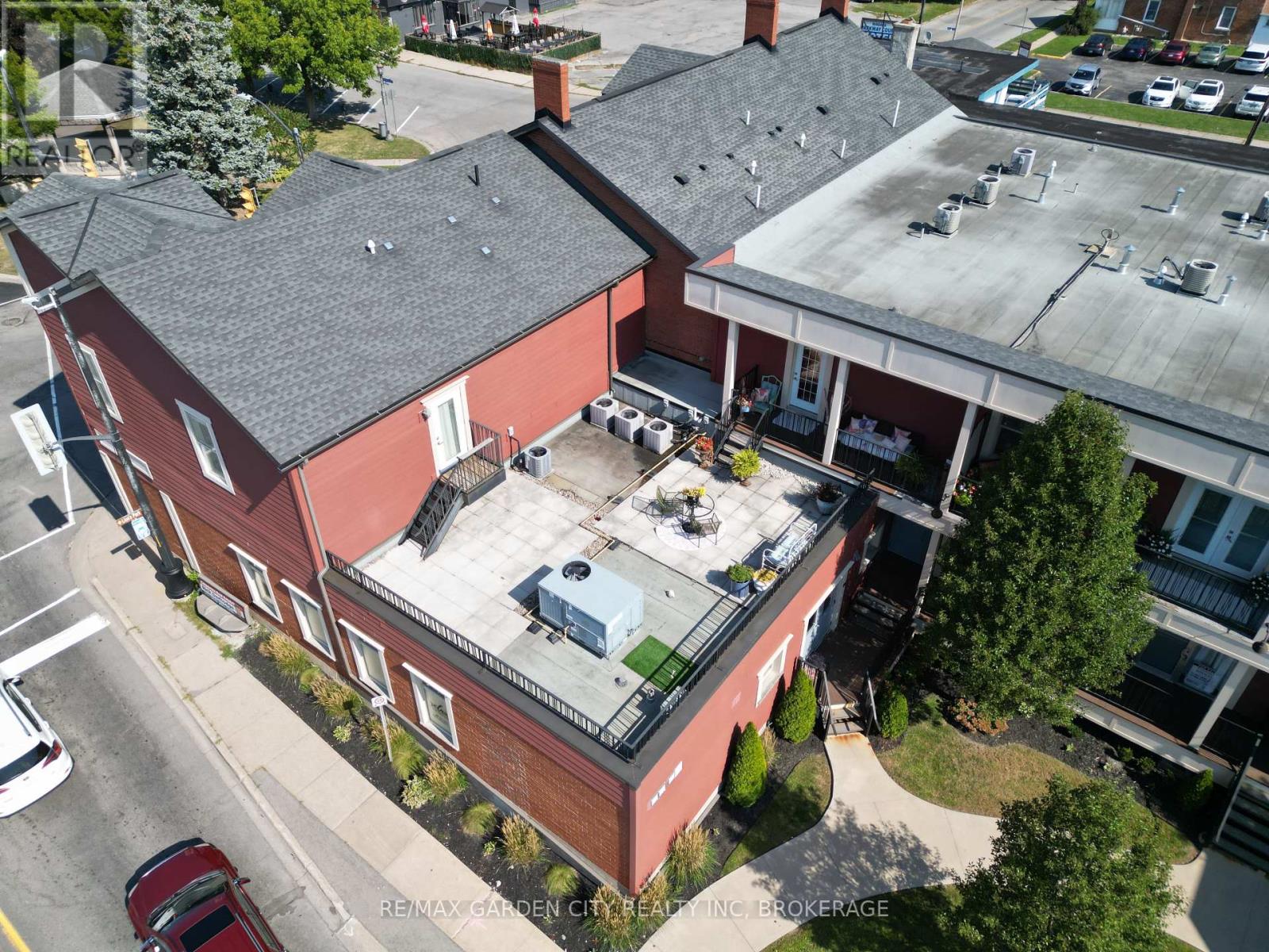 201 - 3710 Main Street, Niagara Falls, Ontario L2G 6B1 - Photo 34 - X12557688