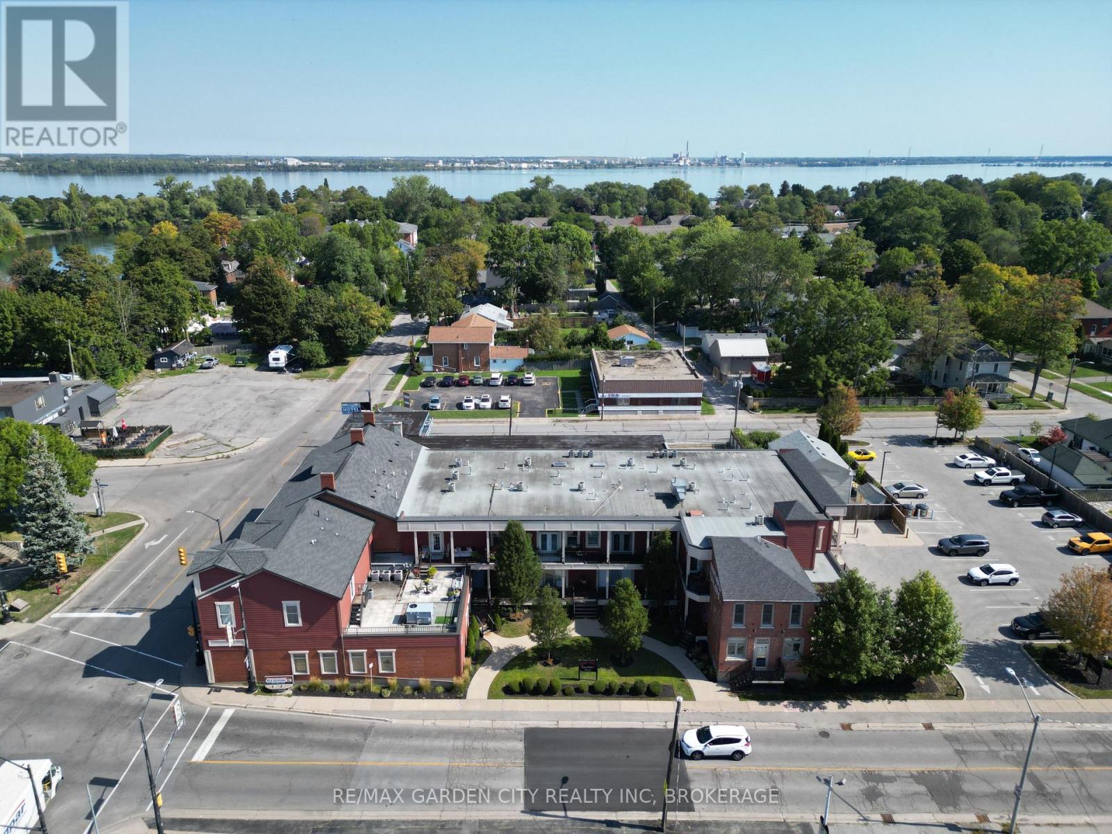 201 - 3710 Main Street, Niagara Falls, Ontario L2G 6B1 - Photo 36 - X12557688